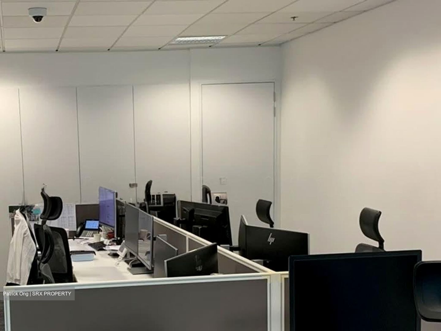 Ocean Financial Centre (D1), Office #558338971